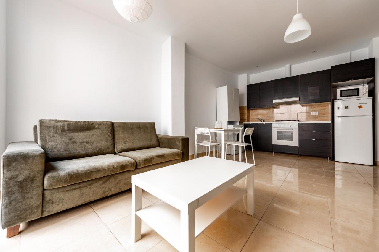 Fun Building Flats By Homeabout Màlaga Exteriér fotografie